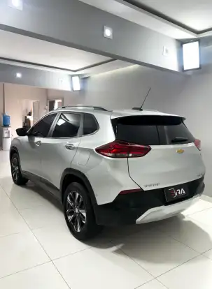 CHEVROLET-TRACKER-2021