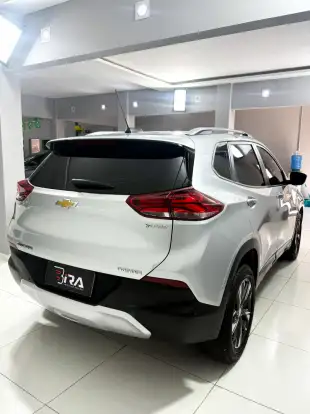 CHEVROLET-TRACKER-2021