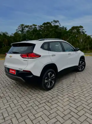 CHEVROLET-TRACKER-2025