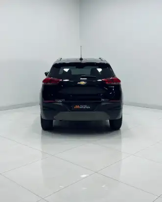 CHEVROLET-TRACKER-2023