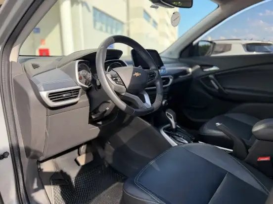 CHEVROLET-TRACKER-2024