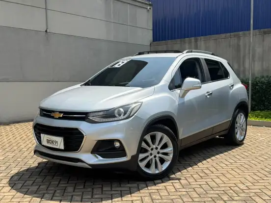 CHEVROLET-TRACKER-2018