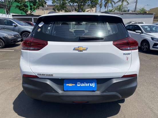 CHEVROLET-TRACKER-2020