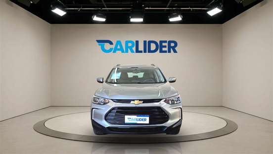 CHEVROLET-TRACKER-2023
