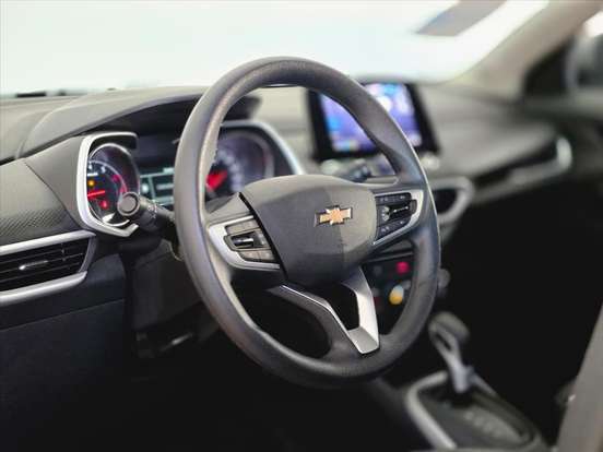 CHEVROLET-TRACKER-2023