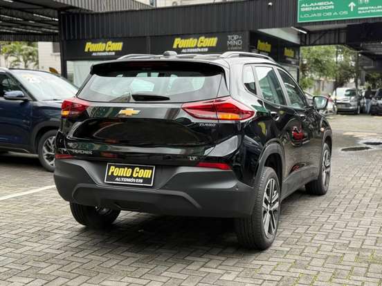 CHEVROLET-TRACKER-2025