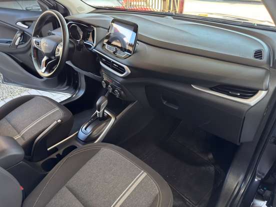 CHEVROLET-TRACKER-2024