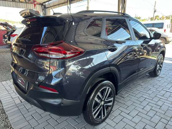 CHEVROLET-TRACKER-2024