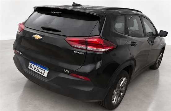 CHEVROLET-TRACKER-2024