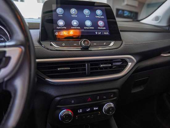 CHEVROLET-TRACKER-2025