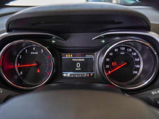 CHEVROLET-TRACKER-2025