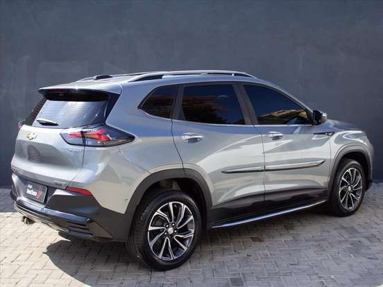 CHEVROLET-TRACKER-2025