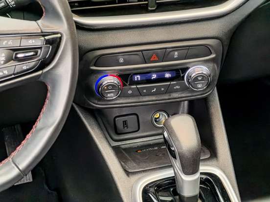 CHEVROLET-TRACKER-2024