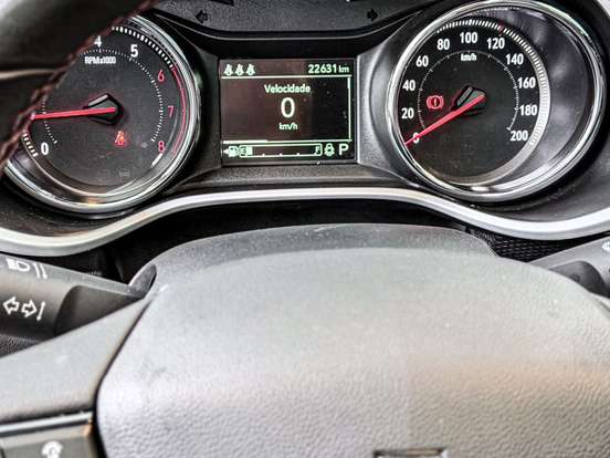 CHEVROLET-TRACKER-2024