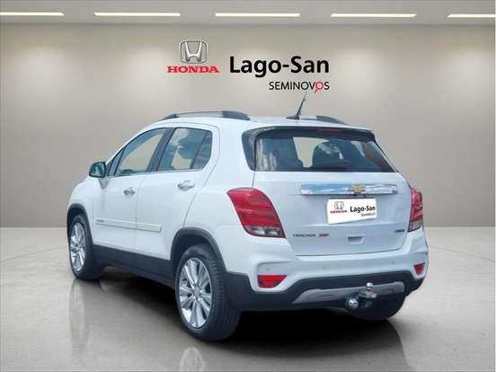 CHEVROLET-TRACKER-2017