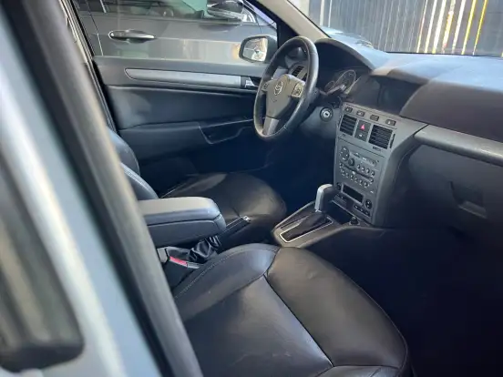 CHEVROLET-VECTRA-2009