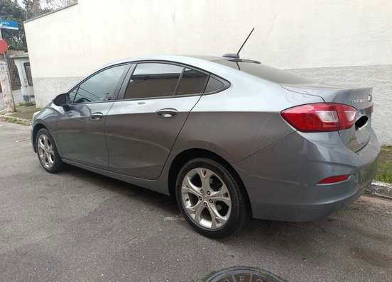 CHEVROLET-CRUZE-2022