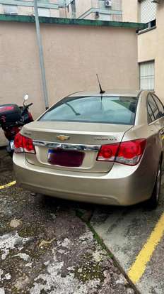 CHEVROLET-CRUZE-2013