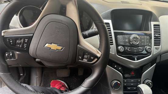 CHEVROLET-CRUZE-2013