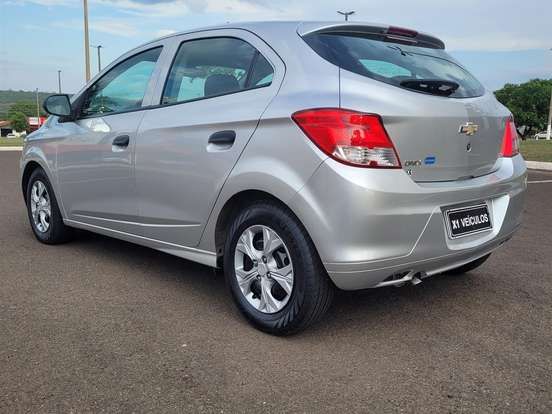 CHEVROLET-ONIX-1.0 MPFI JOY 8V FLEX 4P MANUAL CHEVROLET-ONIX-2017