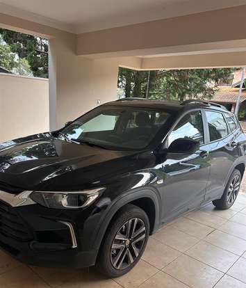 CHEVROLET-TRACKER-2023