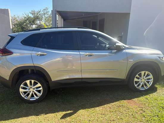 CHEVROLET-TRACKER-2024