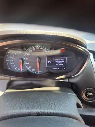 CHEVROLET-TRACKER-2019