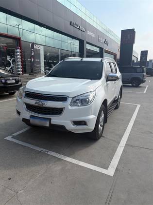 CHEVROLET TRAILBLAZER 3.6 LTZ 4X4 V6 GASOLINA 4P AUTOMÁTICO