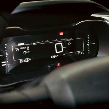 CITROËN-C4 CACTUS-1.6 VTI 120 FLEX FEEL PACK EAT6 CITROËN-C4 CACTUS-2018