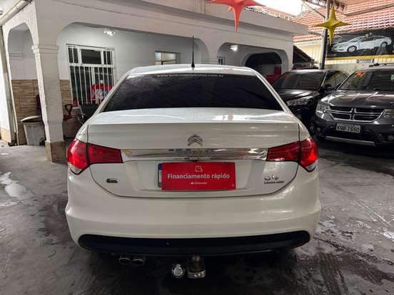 CITROËN-C4 LOUNGE-1.6 TENDANCE 16V TURBO FLEX 4P AUTOMÁTICO CITROËN-C4 LOUNGE-2015