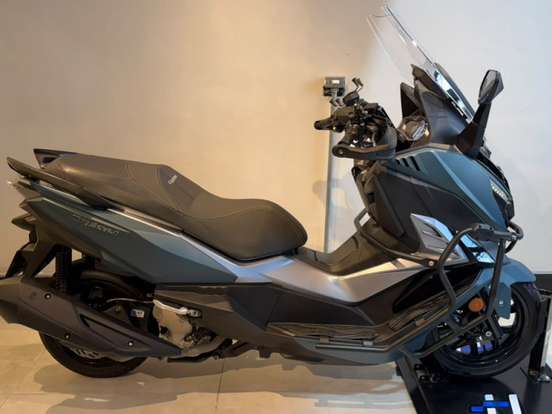 DAFRA-CRUISYM 300 DAFRA-CRUISYM 300-2025