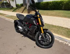 DUCATI DIAVEL 1260 S DUCATI DIAVEL 1260 S