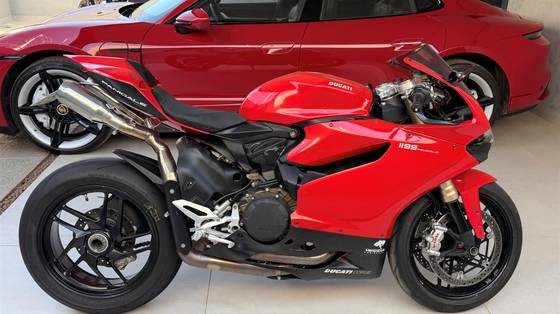 DUCATI SUPERBIKE 1199 PANIGALE 