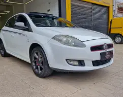 FIAT BRAVO 1.8 SPORTING 16V FLEX 4P AUTOMATIZADO FIAT BRAVO 1.8 SPORTING 16V FLEX 4P AUTOMATIZADO