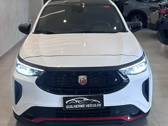FIAT-FASTBACK-1.3 TURBO 270 FLEX ABARTH AT6 FIAT-FASTBACK-2024