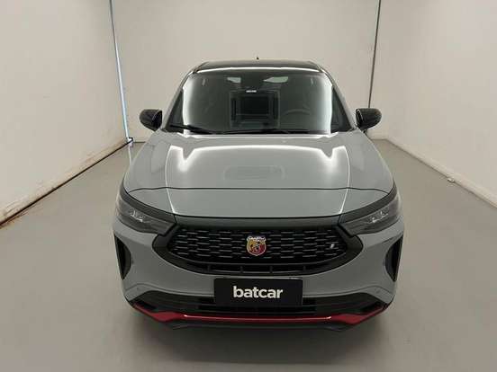 FIAT-FASTBACK-2024