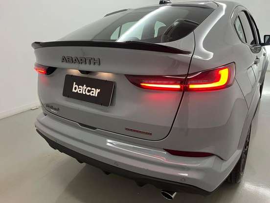FIAT-FASTBACK-1.3 TURBO 270 FLEX ABARTH AT6 FIAT-FASTBACK-2024