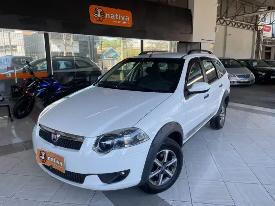 FIAT PALIO 1.6 TREKKING WEEKEND 16V FLEX 4P MANUAL