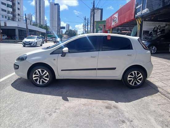 FIAT-PUNTO-1.4 ATTRACTIVE 8V FLEX 4P MANUAL FIAT-PUNTO-2016