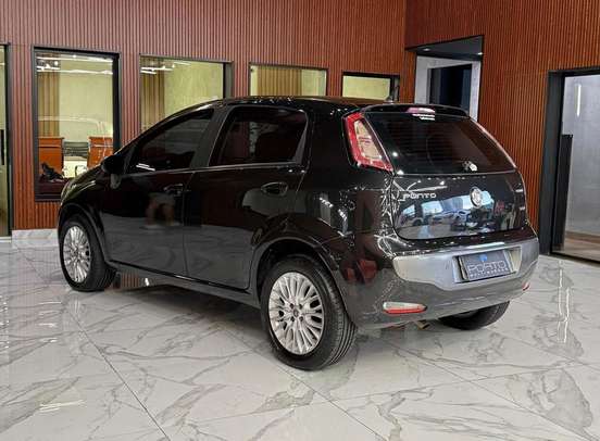 FIAT-PUNTO-1.6 ESSENCE 16V FLEX 4P MANUAL FIAT-PUNTO-2014