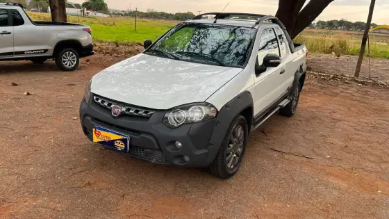 FIAT STRADA 1.8 MPI ADVENTURE CE 16V FLEX 2P MANUAL