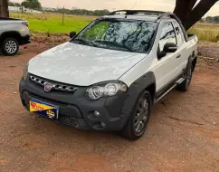 FIAT STRADA 1.8 MPI ADVENTURE CE 16V FLEX 2P MANUAL FIAT STRADA 1.8 MPI ADVENTURE CE 16V FLEX 2P MANUAL