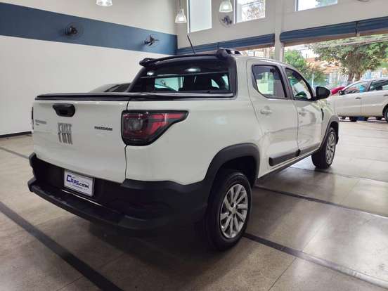 FIAT-STRADA-2024
