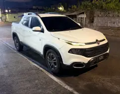 FIAT TORO 2.0 16V TURBO DIESEL FREEDOM 4WD AT9 FIAT TORO 2.0 16V TURBO DIESEL FREEDOM 4WD AT9