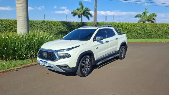 FIAT TORO 2.0 16V TURBO DIESEL RANCH 4WD AT9