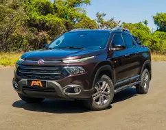 FIAT TORO 2.4 16V MULTIAIR FLEX VOLCANO AT9 FIAT TORO 2.4 16V MULTIAIR FLEX VOLCANO AT9