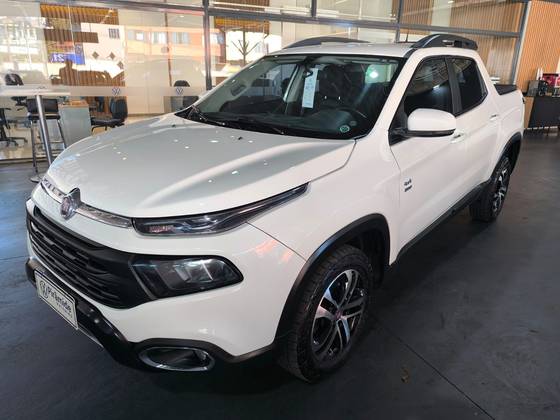 FIAT TORO 2.0 16V TURBO DIESEL FREEDOM 4WD AT9