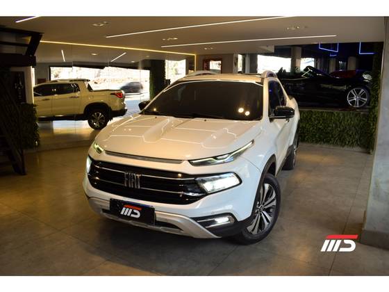 FIAT TORO 2.0 16V TURBO DIESEL VOLCANO 4WD AT9