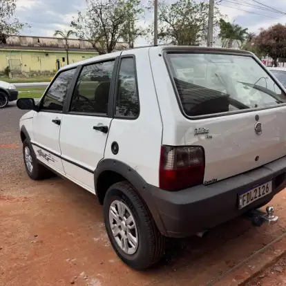 FIAT-UNO-2013