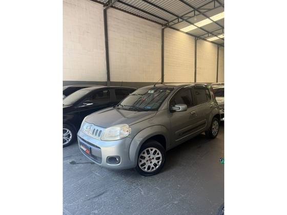 FIAT UNO 1.0 EVO VIVACE 8V FLEX 4P MANUAL